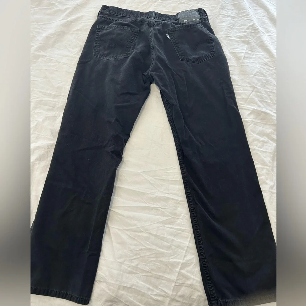 Levi’s 514 Faded Black Denim Jeans size 34x29